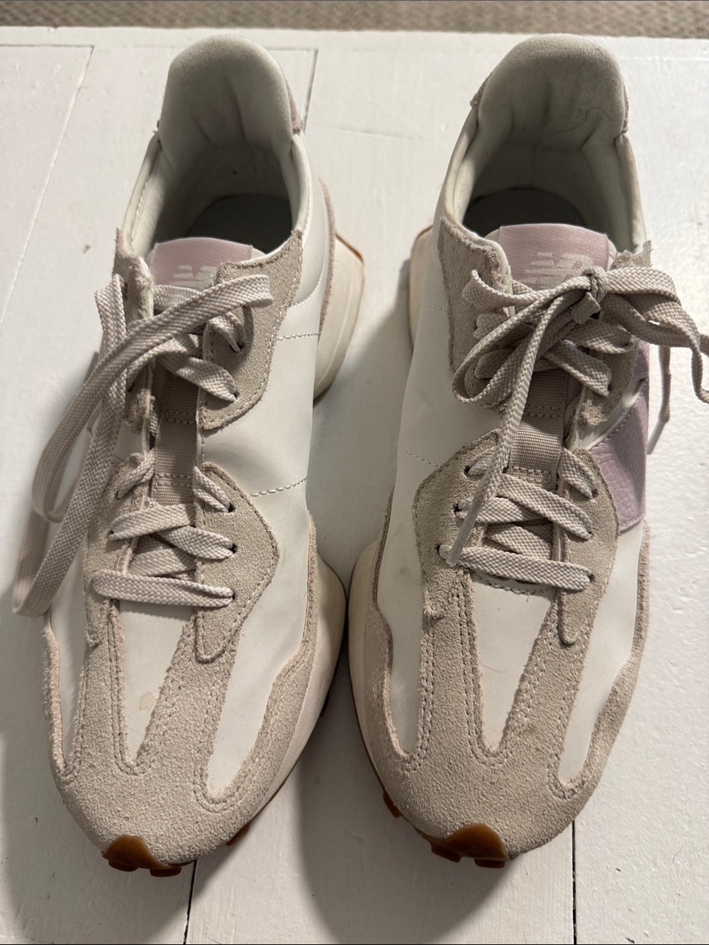 New Balance 327 Sea Salt with Virtual Sky Sneakers White & Pink
